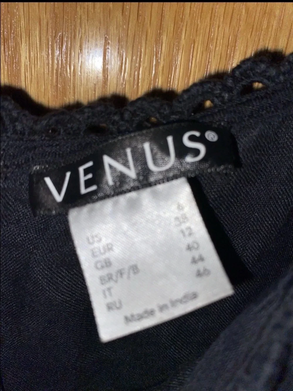 VENUS Romper Womens Sz 6 Black Sleeveless Embroidered Floral Festival Boho Tank